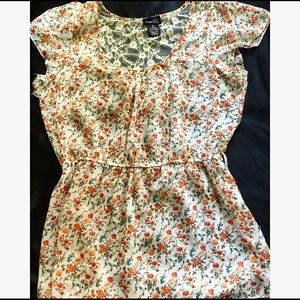Mesh flora blouse, size medium.